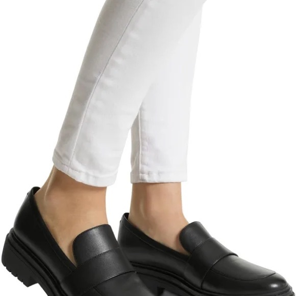 Michael Kors Black Parker Lug Loafers - Picture 1 of 4
